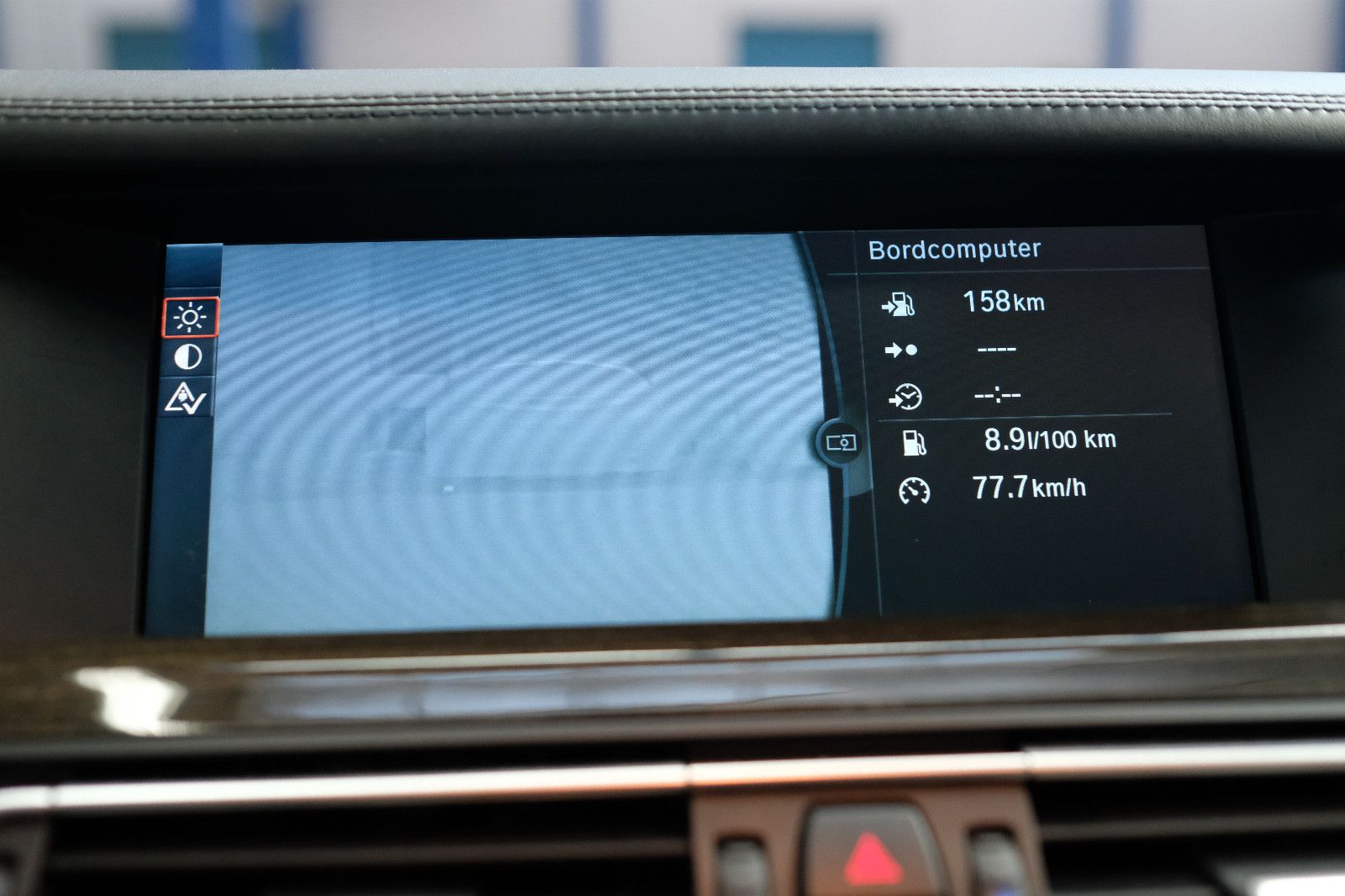 Fahrzeugabbildung BMW 740d xDrive/360/SOFT/ACC/SCHIEBEDACH/STANDHEIZ.