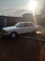 Mercedes-Benz Mercedes W123 280 ce - Mercedes-Benz 280: W123 280ce