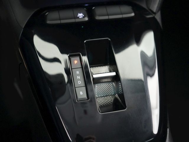 Corsa-e F EDITION 50kWH AT+LED LICHT+KEYLESS+KLI