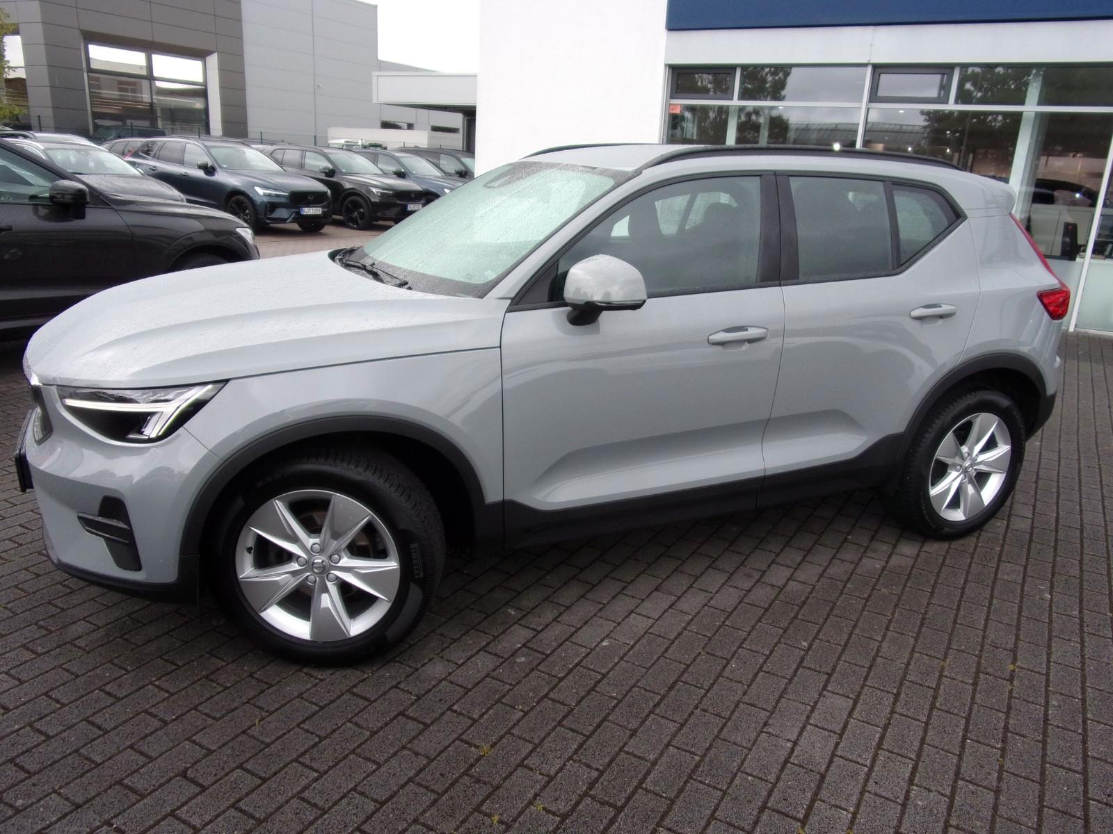 Volvo XC 40 T2 Essential 2WD