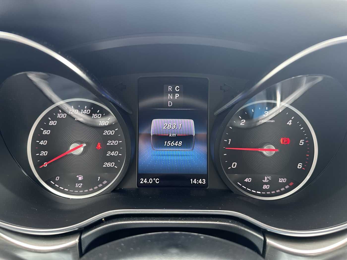 Fahrzeugabbildung Mercedes-Benz V 300 d 4MATIC EXCLUSIVE AMG Panorama DISTRONIC