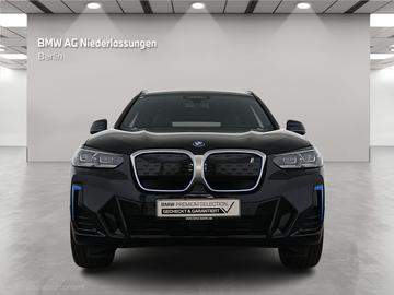 صورة 4 لـ 2023 BMW IX3