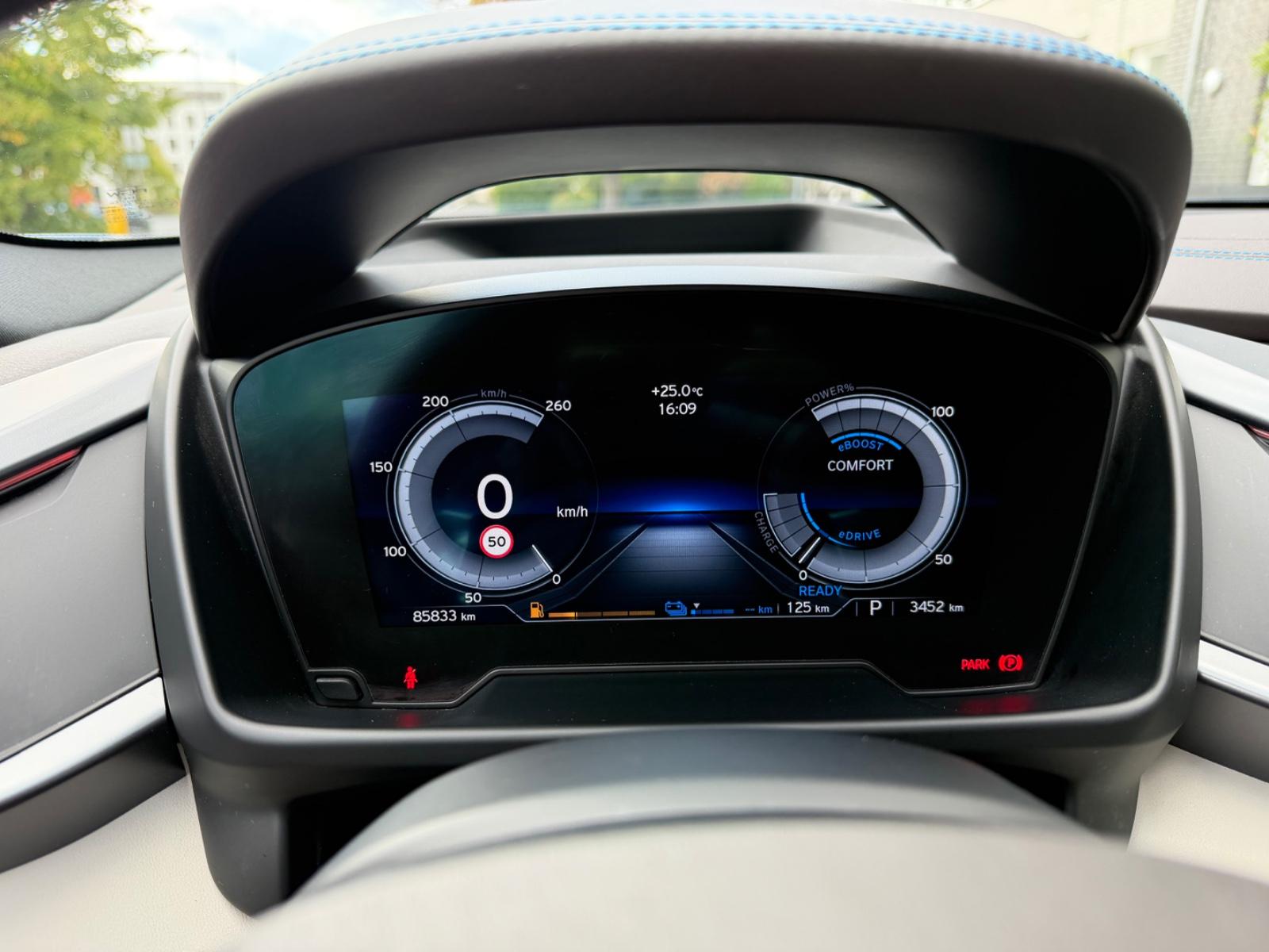 BMW i8 Pure Impulse MwSt. ausweisbar