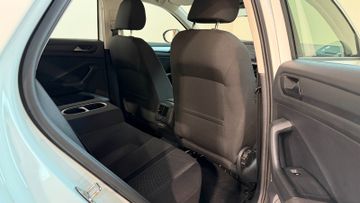 Volkswagen T-Roc - 12