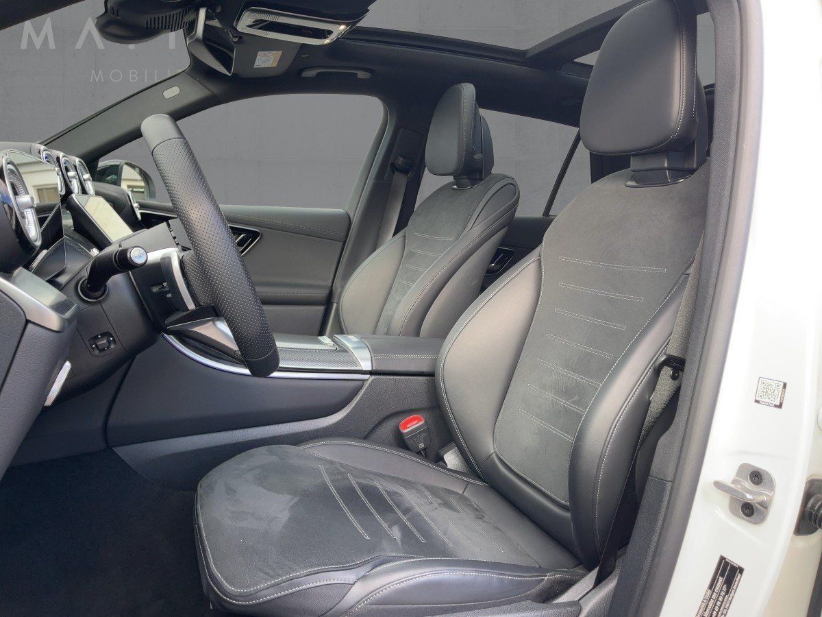 Fahrzeugabbildung Mercedes-Benz GLC 220 d 4M AMG/Night/Pano/Kamera/AHK