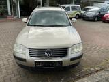 Volkswagen Passat Variant Comfortline Family - gebrauchte VW Passat Variant aus dem Jahr 2004
