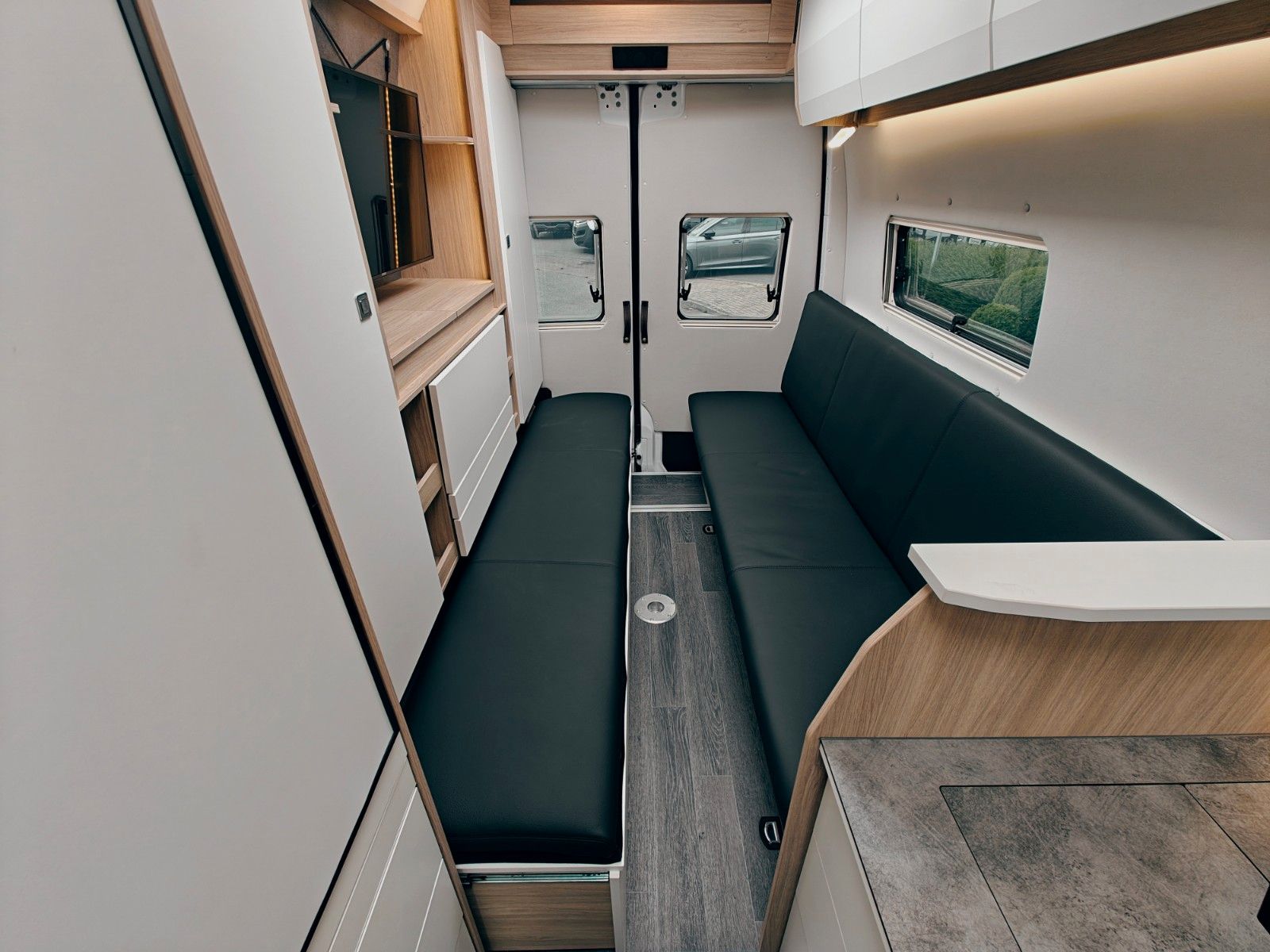 Fahrzeugabbildung Frankia YUCON 7.0 4x4 LOUNGE X by palmo
