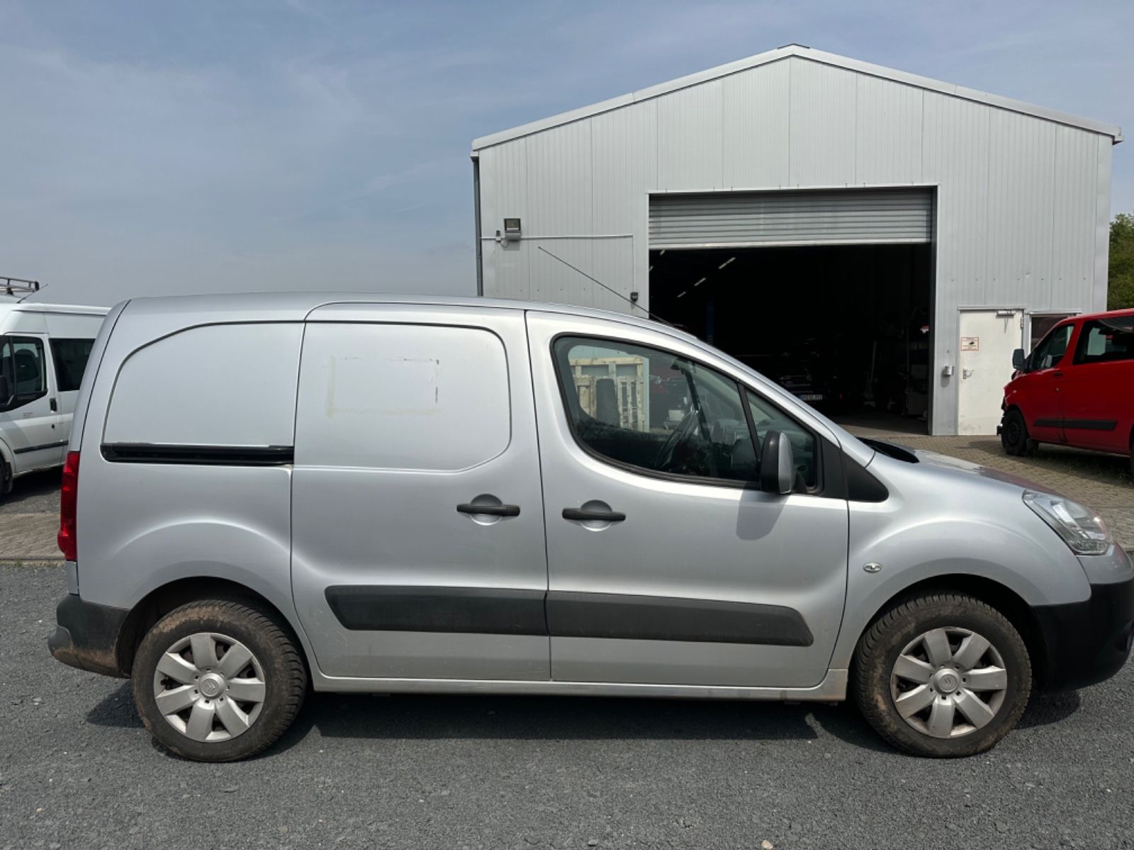Fahrzeugabbildung Citroën Berlingo L1*Klima*Händler*Export*TÜV 02/25