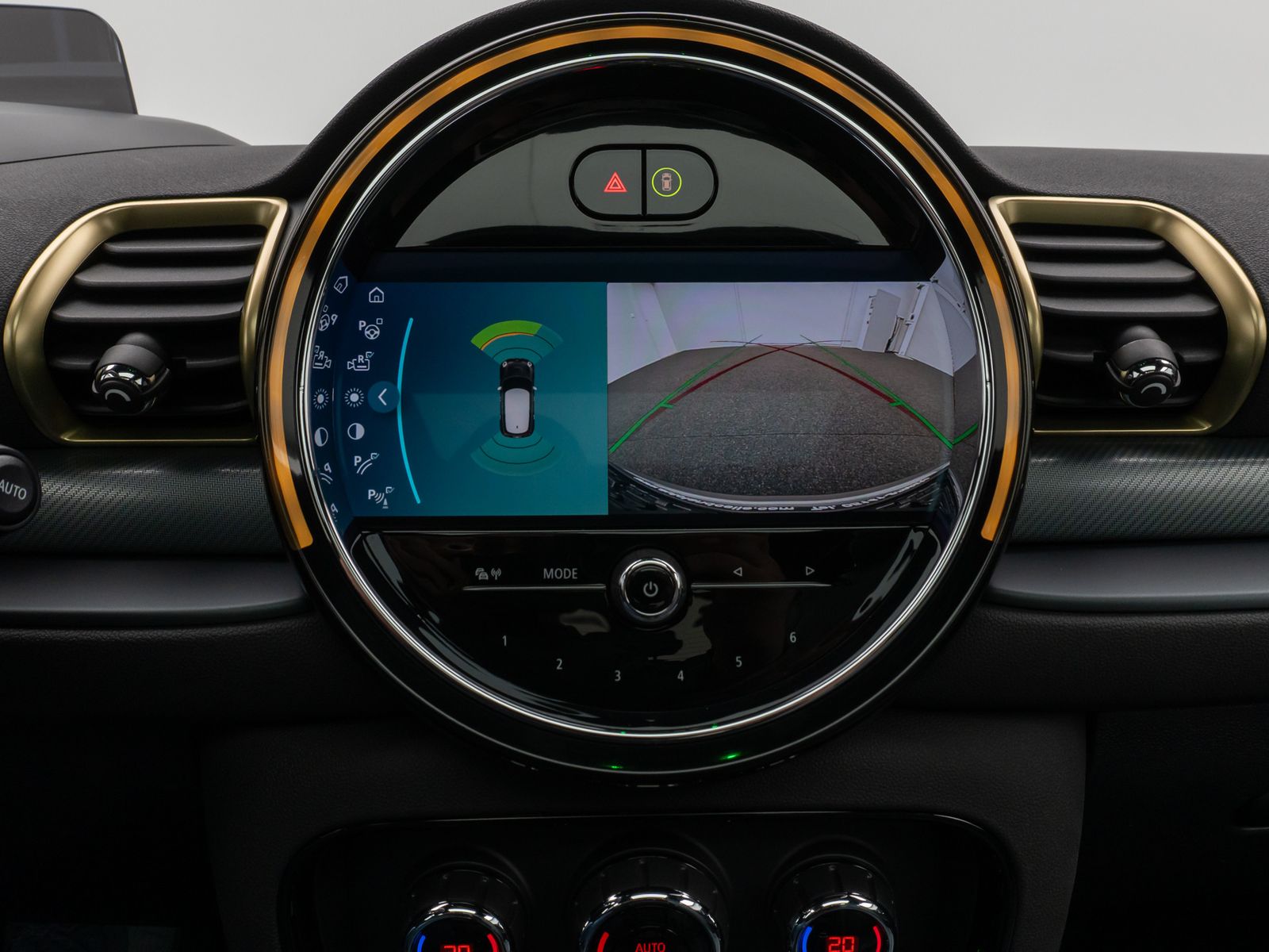 Fahrzeugabbildung MINI John Cooper Works Clubman Panorama HUD H/K Voll