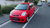 Daihatsu rot - gebrauchte Daihatsu Sirion aus dem Jahr 2008
