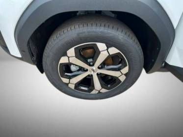 Fahrzeugabbildung Dacia Bigster Journey TCe 140