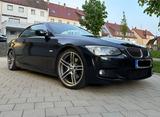 BMW E93 325i Facelift Modell - BMW 325 aus 2011: 325i