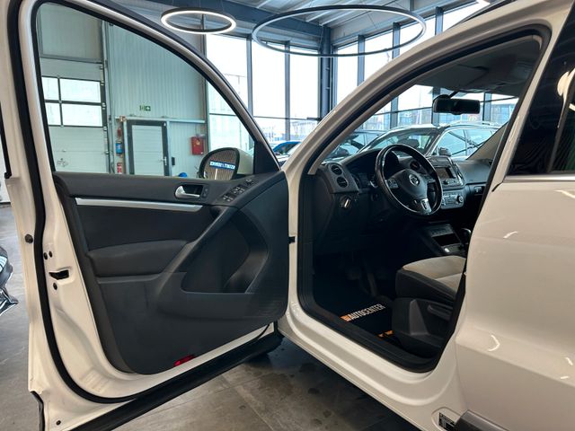 Volkswagen Tiguan Sport & Style 4Motion *2. Hand*Klima*Navi