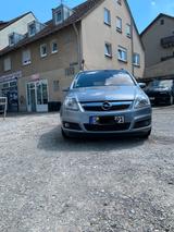 Opel zafira b Sport wagen 140 ps 1 Hand - Opel Zafira Sport mit Benzin-Antrieb