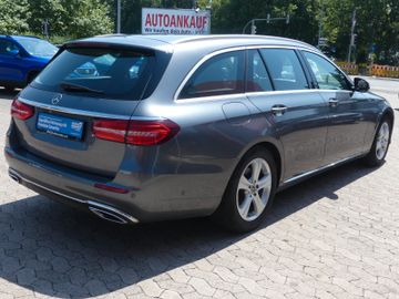 Mercedes E 220 - 6