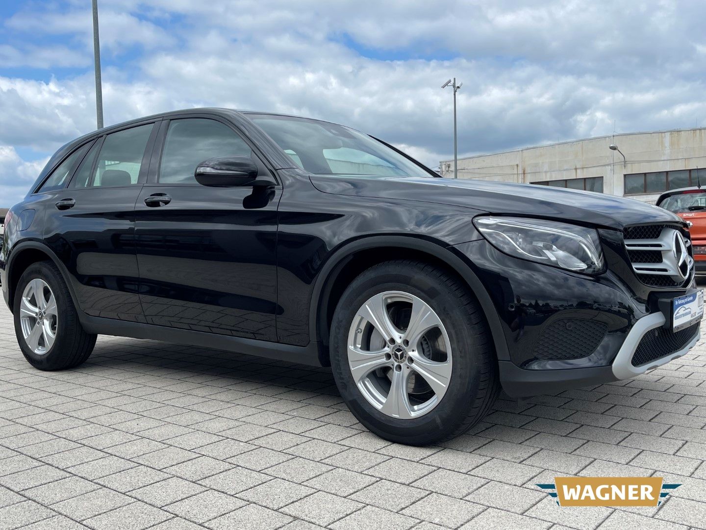 Fahrzeugabbildung Mercedes-Benz GLC 220 d 4Matic Klimaautomatik Sitzheizung