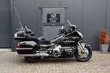 Honda GL 1800 Gold Wing - HONDA MOTORRAD