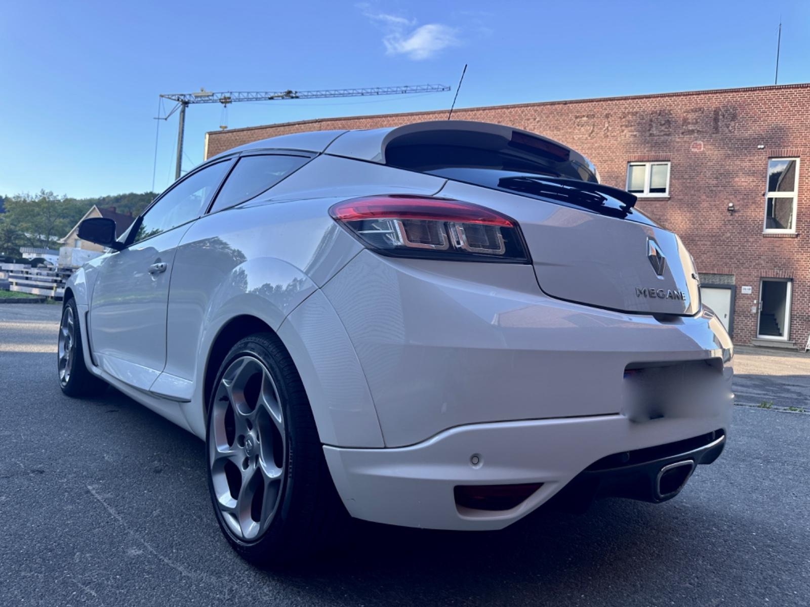 Renault Megane 3 Rs Trophy 265ch - CT récent - Carnet entretien - Courroie changée - 8 pneus - Freins neufs