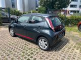 Toyota Aygo AYGO x-play touch - Toyota Aygo (X): Automatik