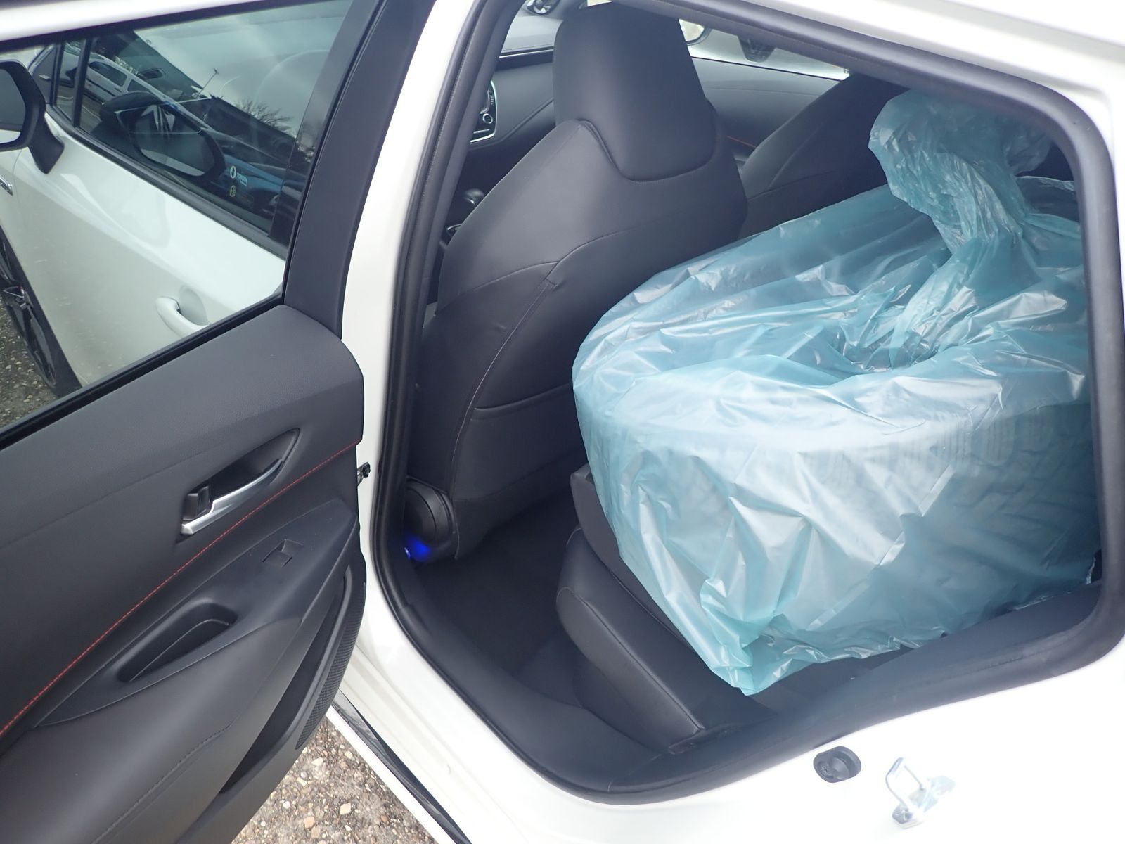 Fahrzeugabbildung Toyota Corolla Touring Sports Hybrid GR Sport 2.0