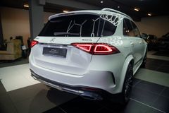 MERCEDES-BENZ GLE 450 4Matic AMG*PANO*HEADUP*CAM*AHK*TOP!