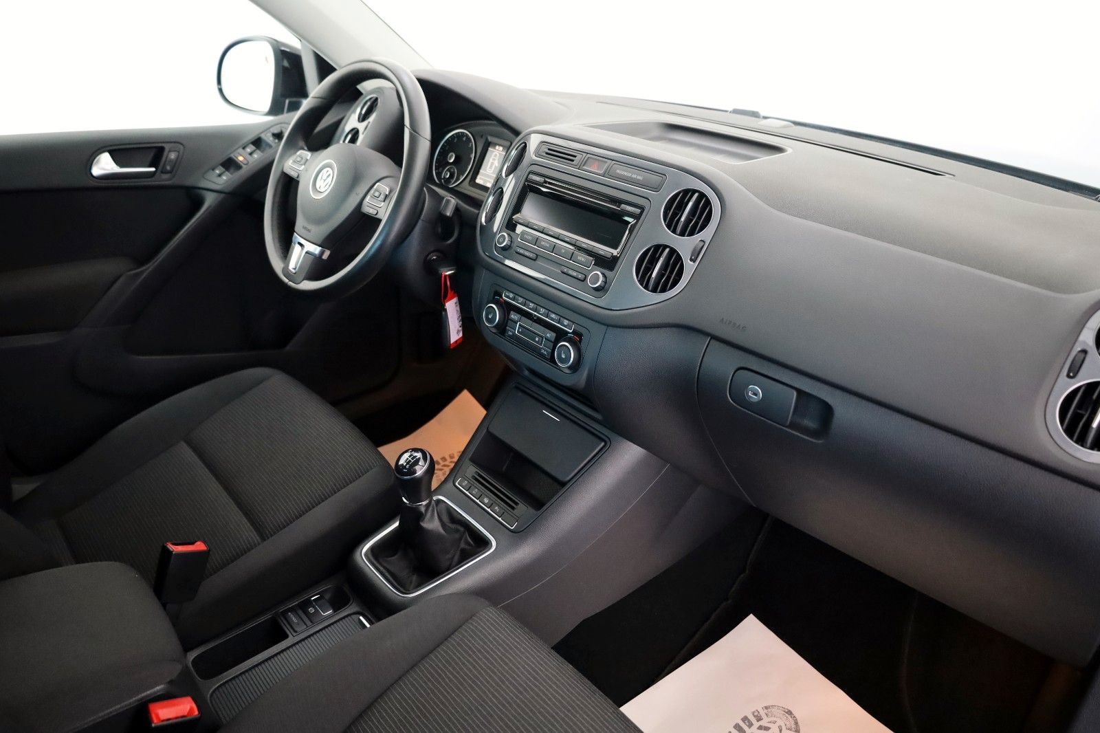 Fahrzeugabbildung Volkswagen Tiguan Trend & Fun BMT SH,PDC,8 fach bereieft
