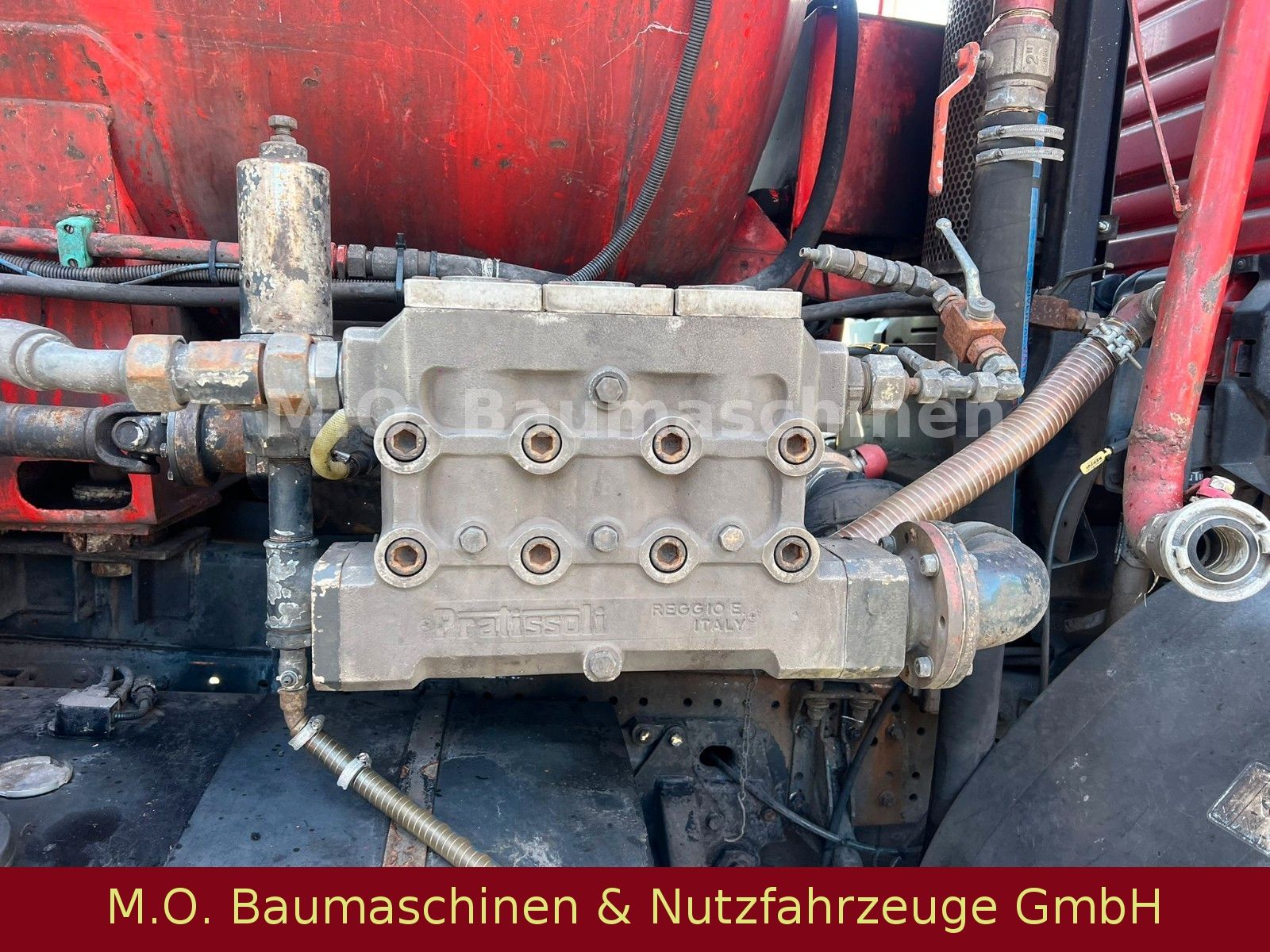 Fahrzeugabbildung MAN 27.403 Silent/6x4 Blatt Saugu.Druckwagen/Kroll