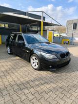BMW 545i Touring| V8 | M Paket | Vollausst... - BMW 545: Kombi