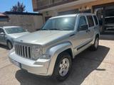 Jeep Cherokee 2.8 CRD DPF Limited - gebrauchte Jeep Cherokee aus dem Jahr 2009