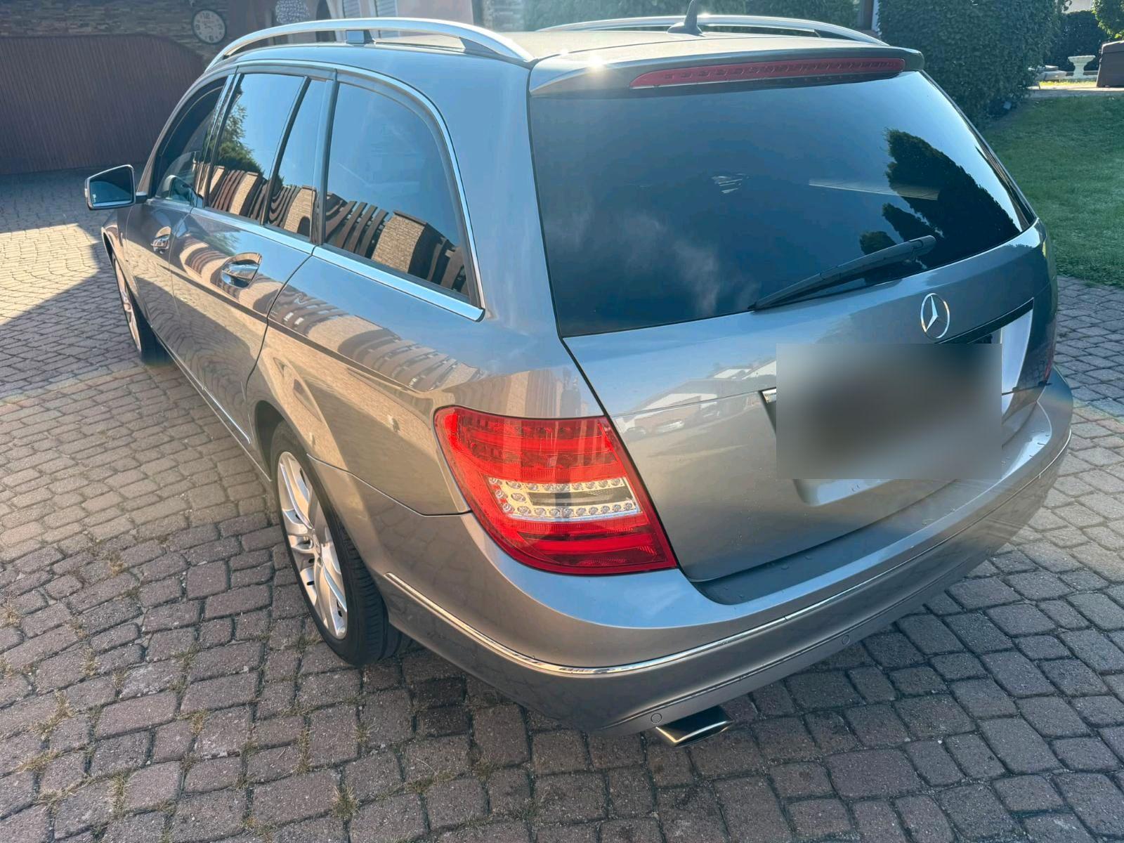 Mercedes-Benz C220 2012 — photo 6