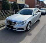 Mercedes-Benz E 250 CGI T BlueEFFICIENCY AVANTGARDE AVANTGARDE - Mercedes-Benz E 250 in Köln