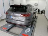Volkswagen Touareg R-Line 4Motion Black Style Pano IQ-LED - gebrauchte VW Touareg aus dem Jahr 2023