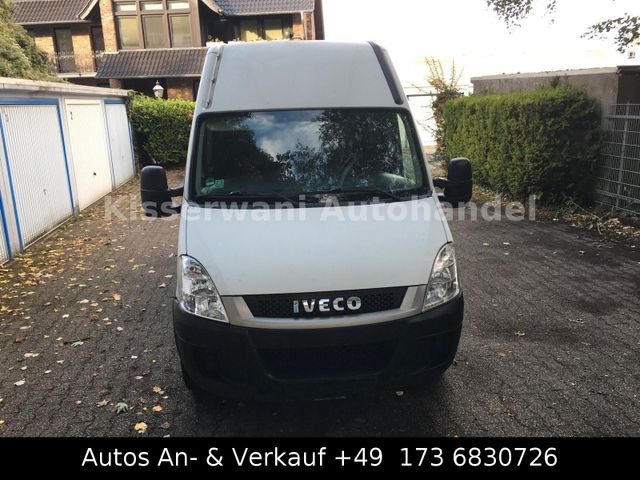 Iveco Daily.