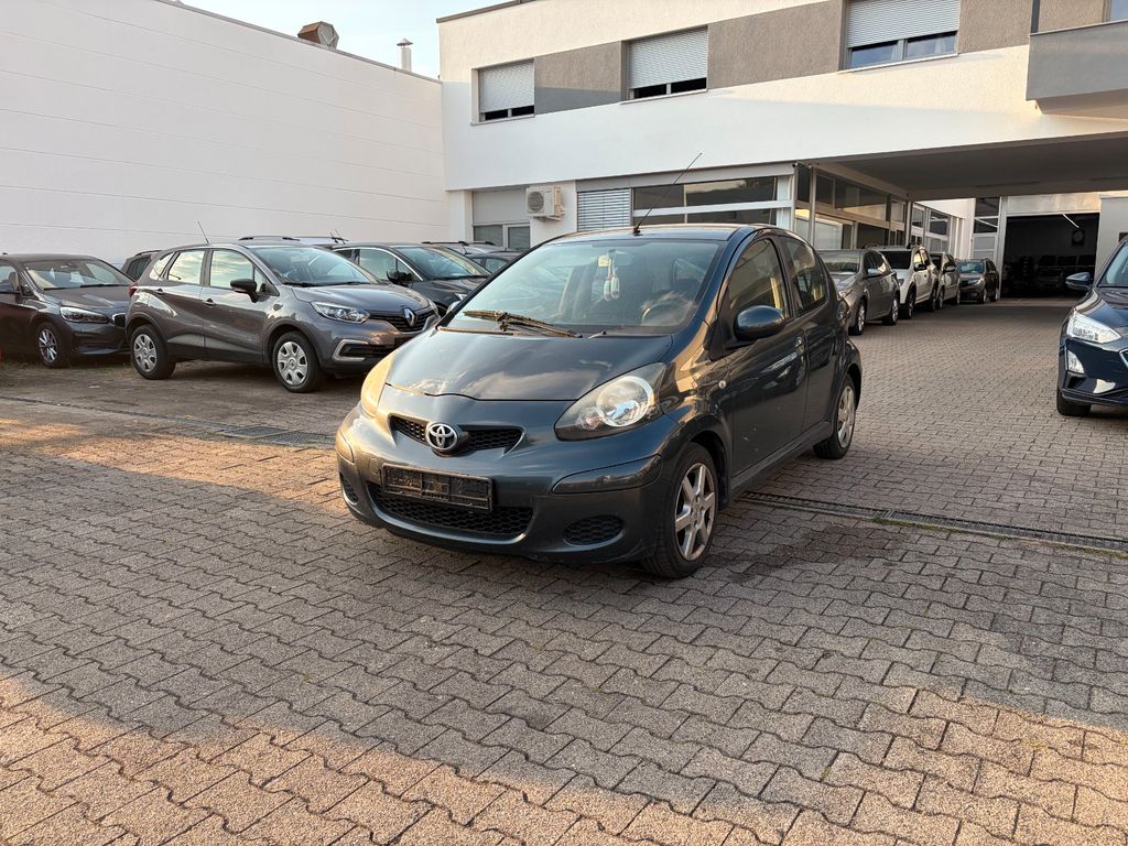 Toyota Aygo (X)