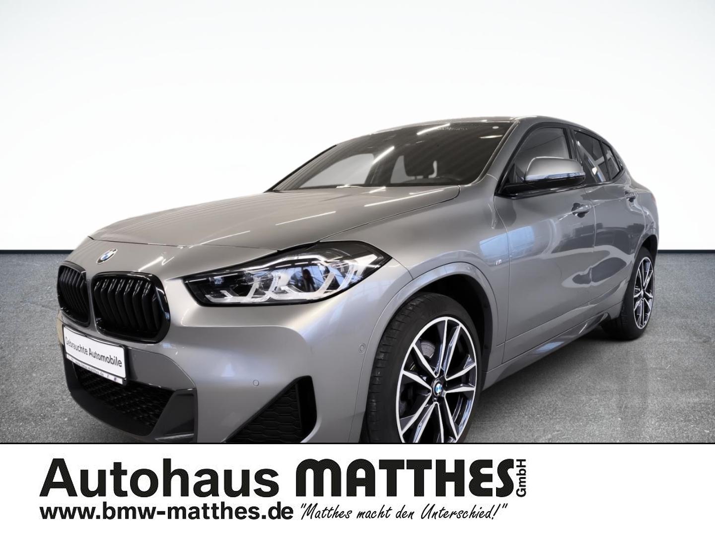 BMW X2 xDrive20i Rückfahrkamera Sonnenschutzverglasu