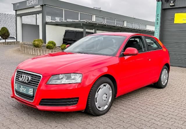 Audi A3 1.6 Attraction DSG S-tronic Klima 