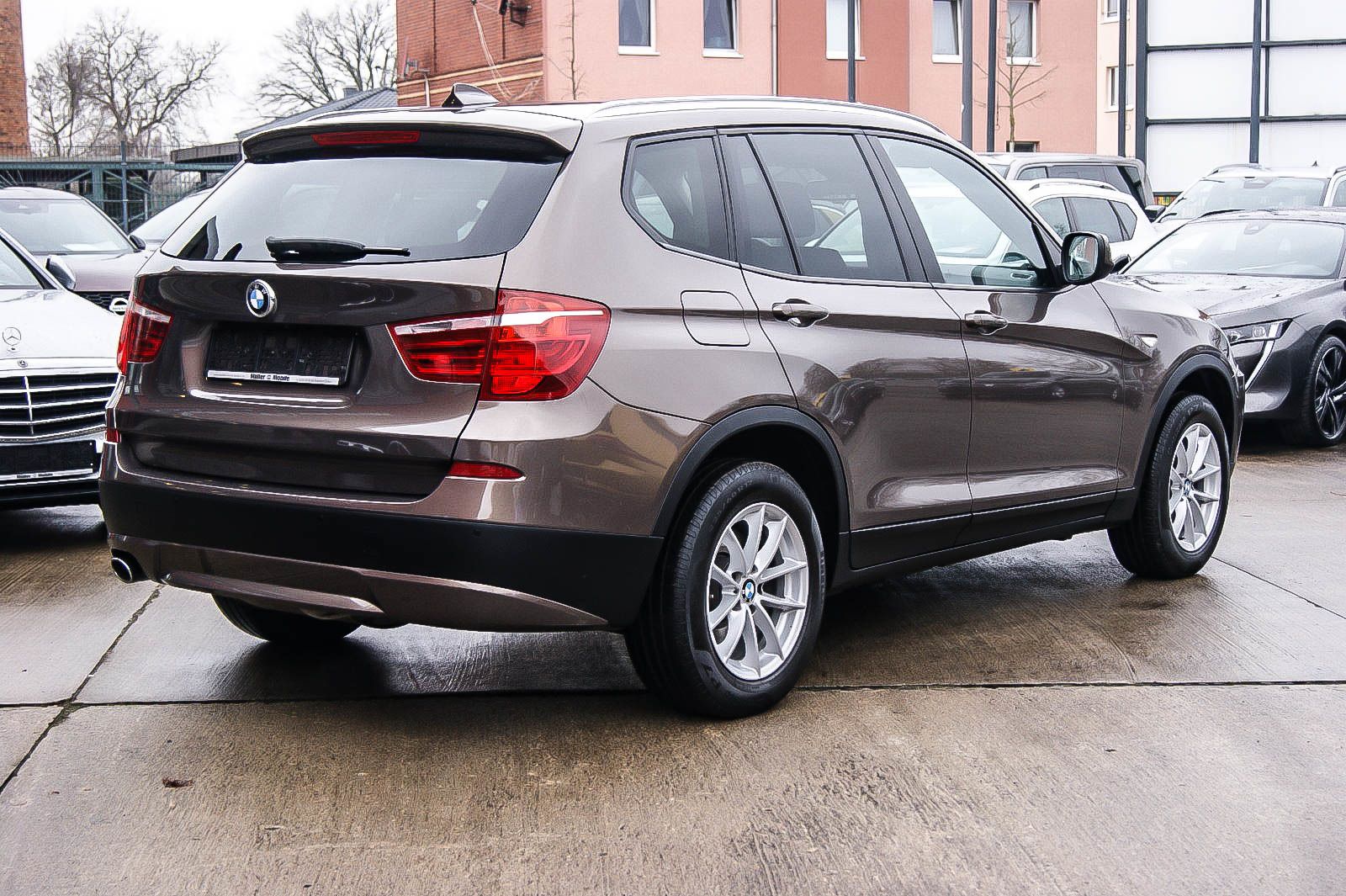 Fahrzeugabbildung BMW X3 xDrive 20d  HEAD-UP ANHZV XENON KAMERA 1.HAND