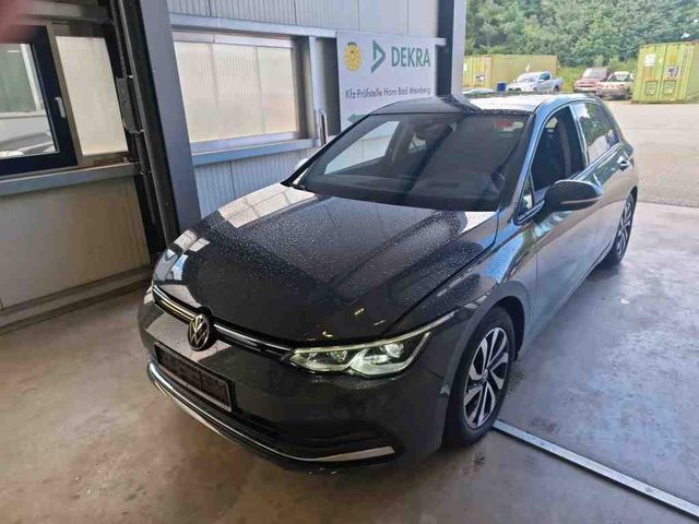 Golf VIII 2.0 TDI DSG ACTIVE MATRIX+HUD+PANO+ACC