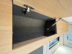 Adria Twin Max 680 SGX *MAN*Automatik*ACC*Hubbett*