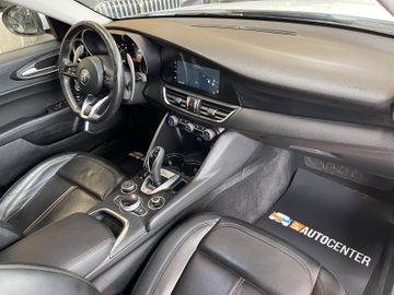 Alfa Romeo Giulia 2,2 JTDM Executive *BI-XENON*ACC*AHK*LED*