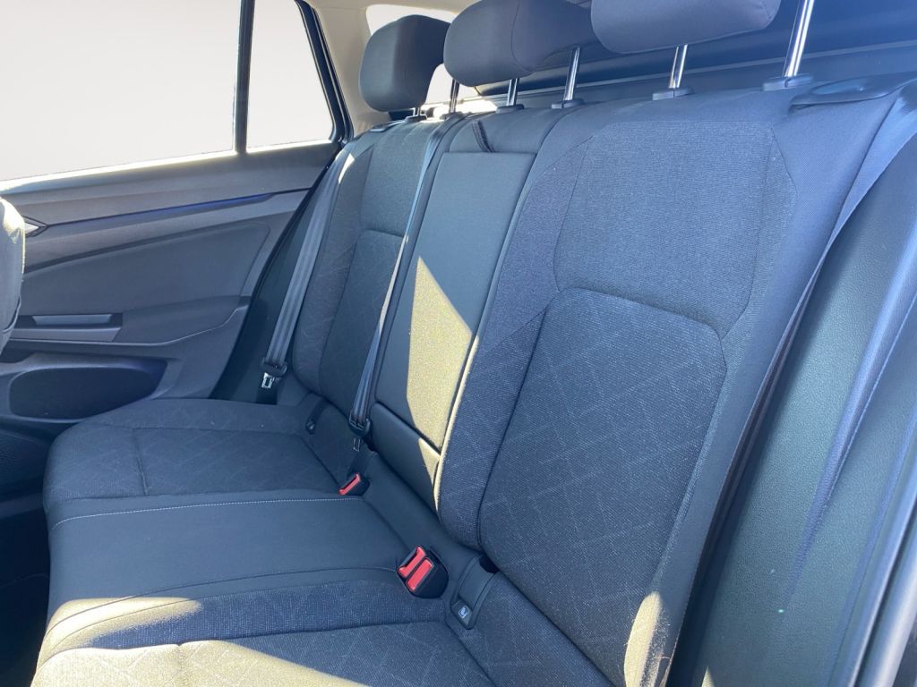 Volkswagen Golf - Bild 13