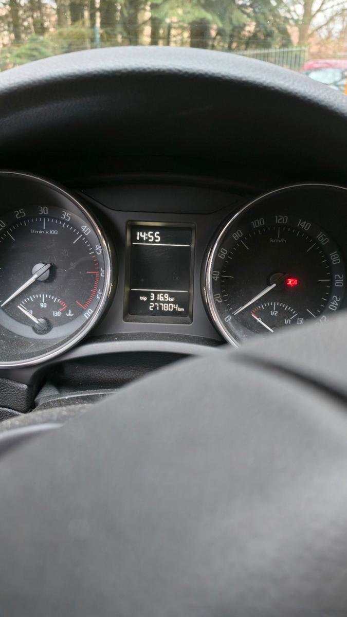 Skoda Superb 2011 — photo 6