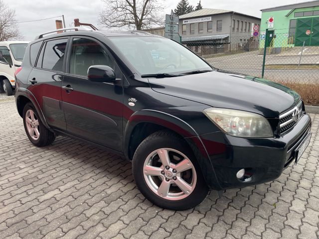 Toyota RAV 4 2.2 4x4 Linea Sol