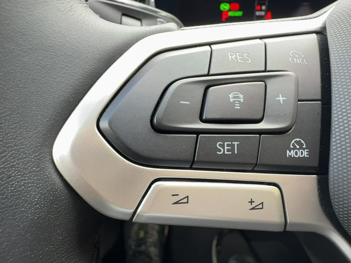 Volkswagen Tiguan - Bild 17