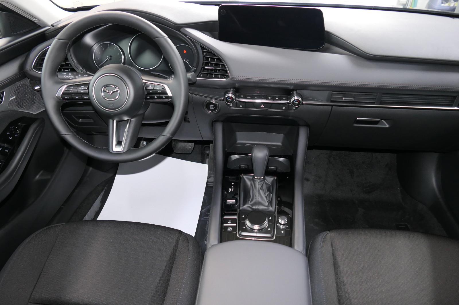Mazda 3 e-SKYACTIV Exclusive Fastback >>2027<<