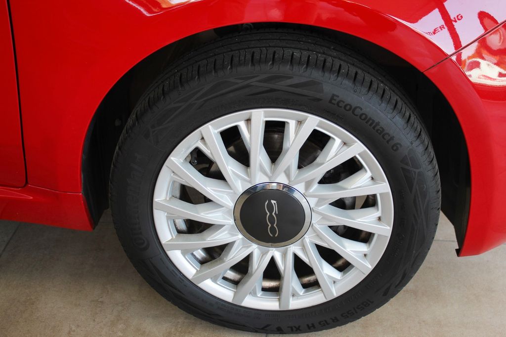 Car Image 21