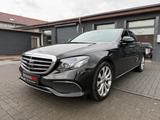 Mercedes-Benz E 200 Limo. Exclusive 1HAND/WIDESCREEN/HEADUP - Mercedes-Benz E 200 mit Benzin-Antrieb: Vollleder, Limousine