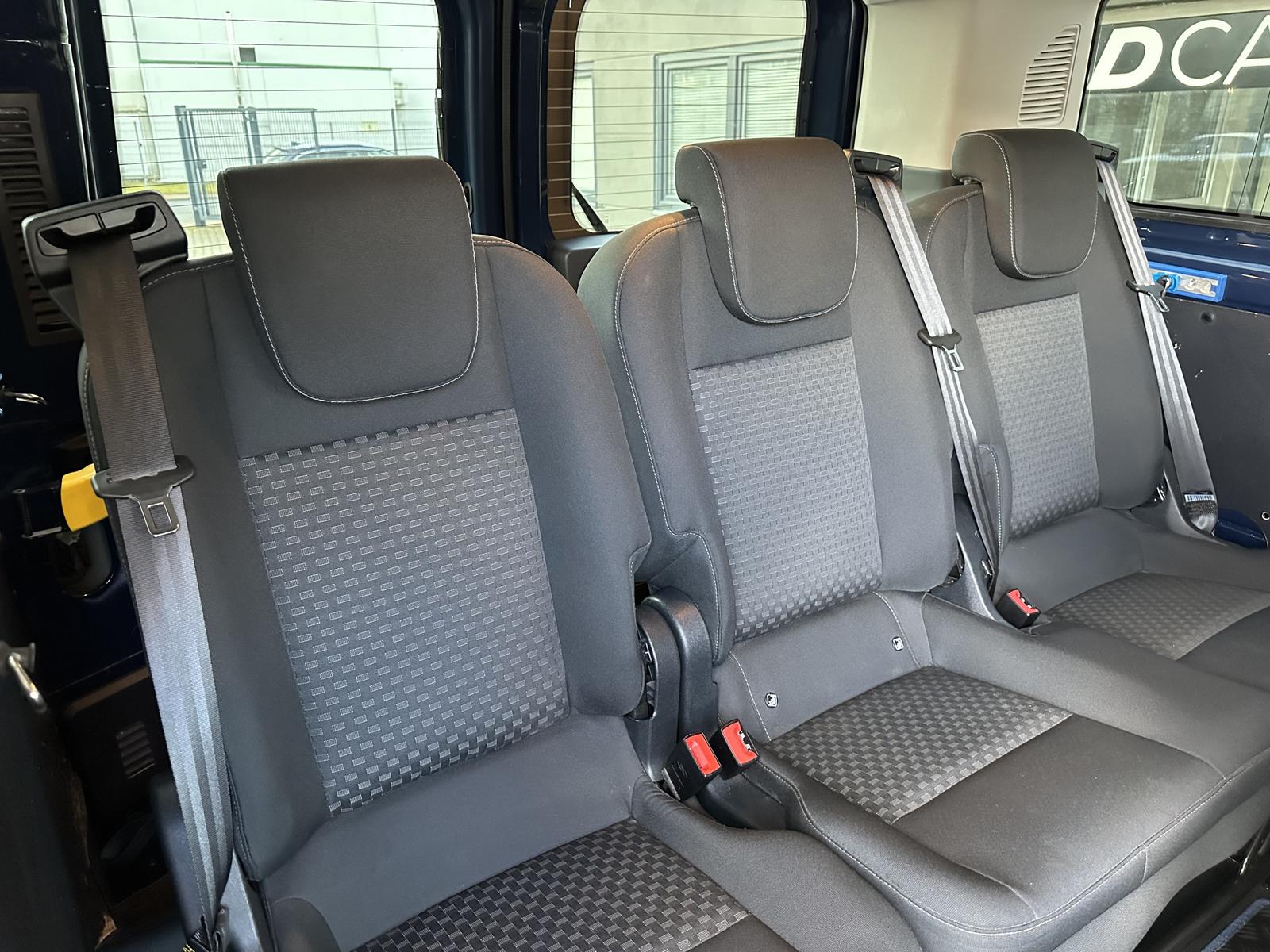 Ford Transit Custom 320 L1 *AHK*bhz.WSS*CARPLAY*PDC*