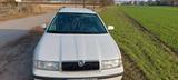 Skoda Octavia - Skoda Octavia aus 2000: Kombi
