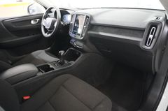 Fahrzeugabbildung Volvo XC 40 T3 MOMENTUM NAVI/LED/KAMERA/VIRT./DAB/AHK